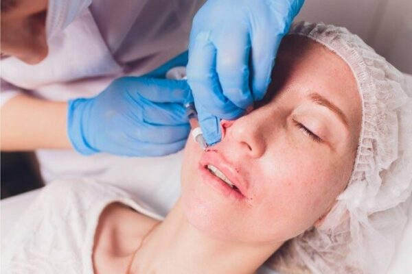 جراحة-التجميل-التَصحيحيَة-للشَفاه-الأرنبيَة